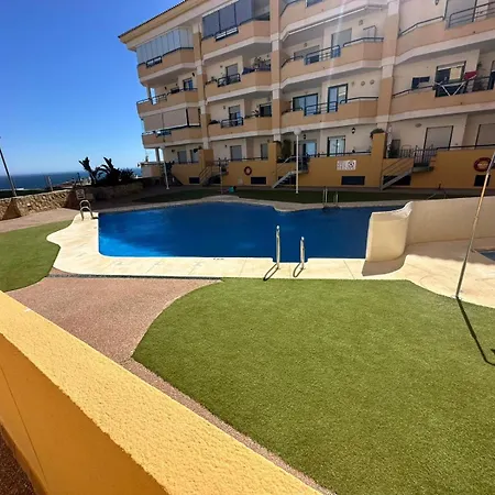 Brisas De *