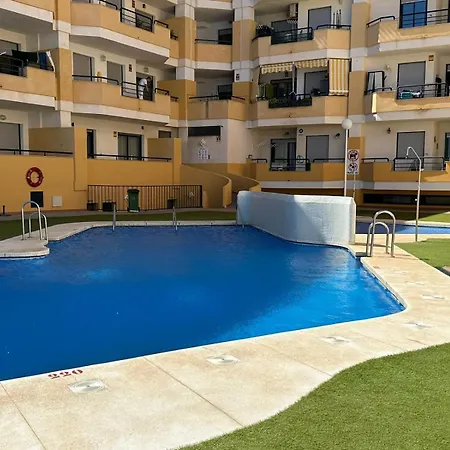 Brisas De *